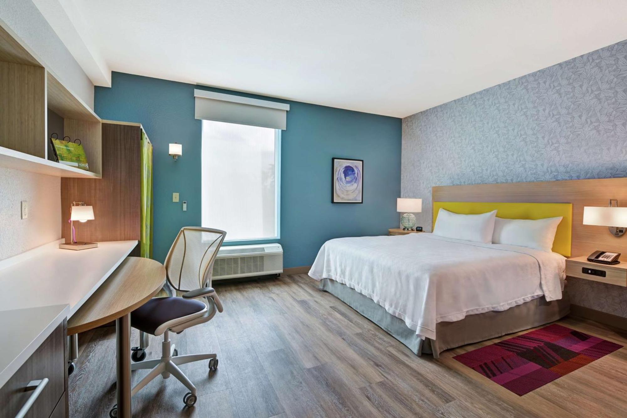 Home2 Suites By Hilton West Palm Beach Airport Cloud Lake Екстериор снимка
