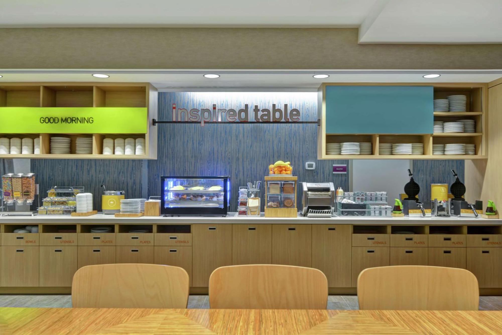 Home2 Suites By Hilton West Palm Beach Airport Cloud Lake Екстериор снимка