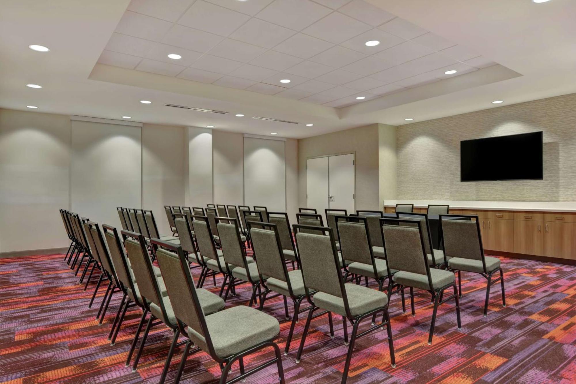 Home2 Suites By Hilton West Palm Beach Airport Cloud Lake Екстериор снимка